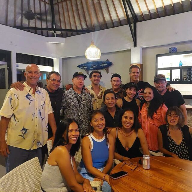 Island Reggae Party 🌴
Always a good time with friends and family at Nusa Dua Beach Grill. 

#bali #friends #family #balirestaurant #baliparty #seafood #pizza #pasta #beach #grill #nusadua #nusaduabeach #gegerbeach